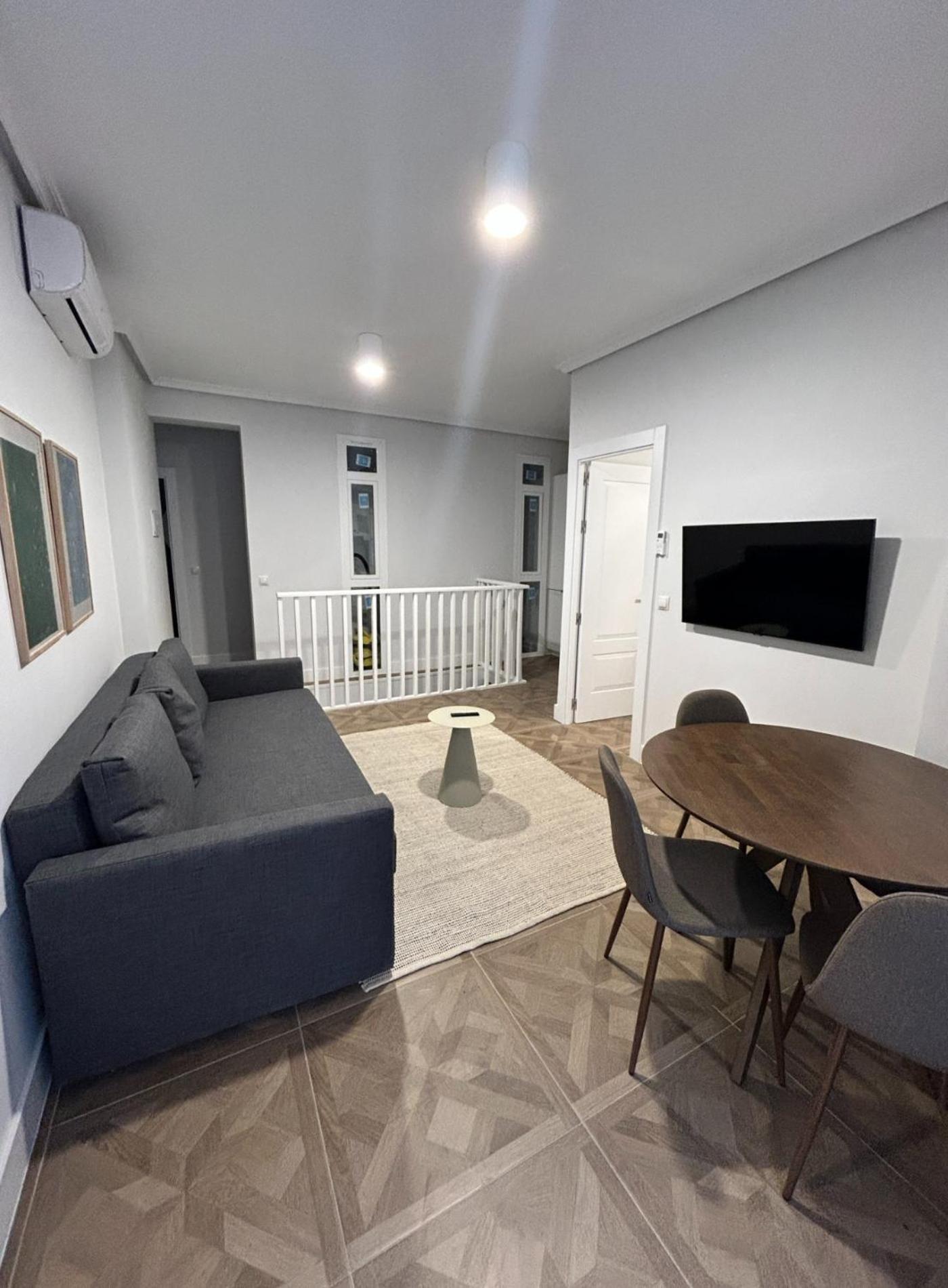 Sunny Apt 9Pax 4 Habitaciones En Minas-Malasana E3 Madrid Exterior foto